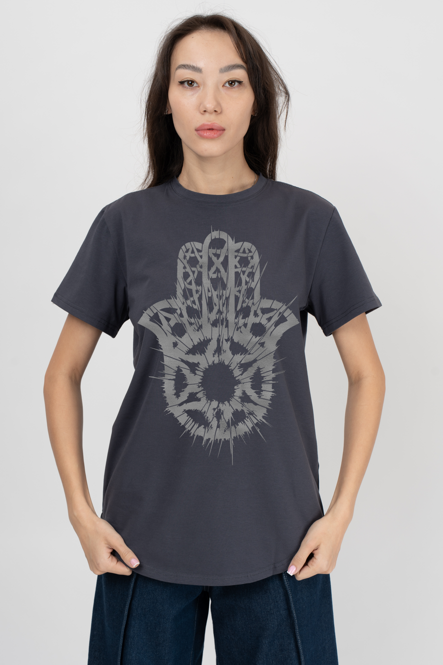 Women's Hamsa Abstraction T-Shirt — Grey with Silver | TEN